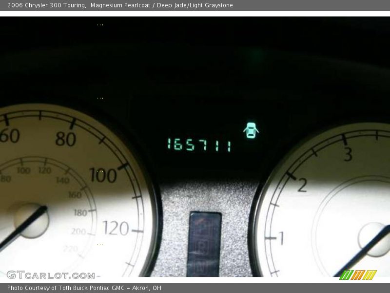 Magnesium Pearlcoat / Deep Jade/Light Graystone 2006 Chrysler 300 Touring