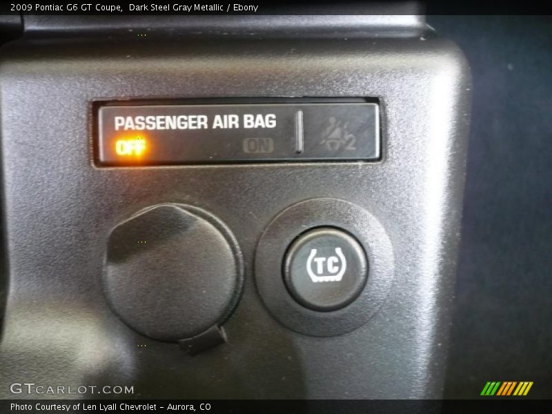 Controls of 2009 G6 GT Coupe