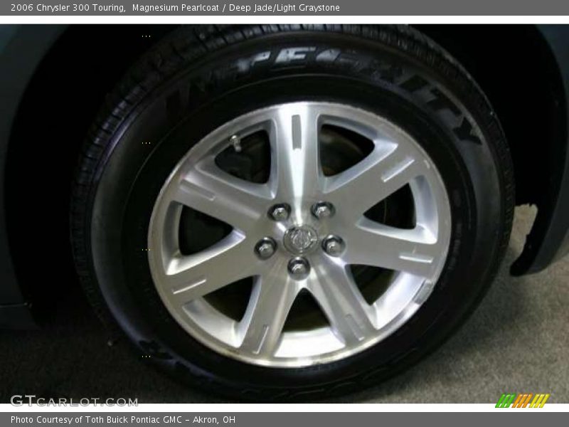 Magnesium Pearlcoat / Deep Jade/Light Graystone 2006 Chrysler 300 Touring
