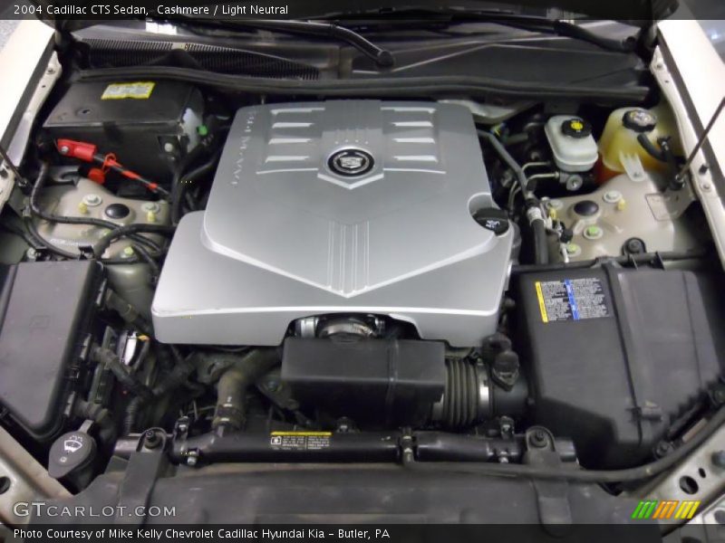 Cashmere / Light Neutral 2004 Cadillac CTS Sedan