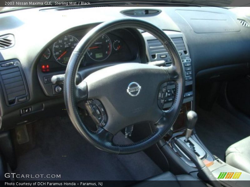 Sterling Mist / Black 2003 Nissan Maxima GLE