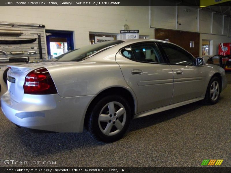 Galaxy Silver Metallic / Dark Pewter 2005 Pontiac Grand Prix Sedan