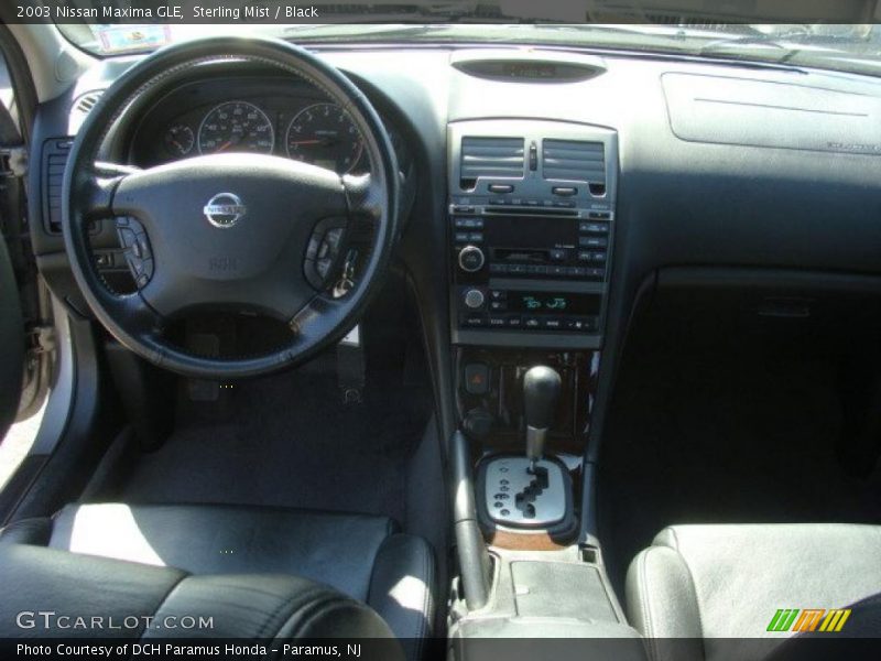 Sterling Mist / Black 2003 Nissan Maxima GLE