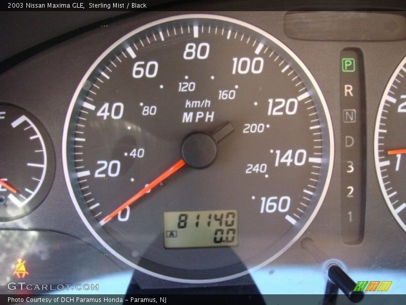 Sterling Mist / Black 2003 Nissan Maxima GLE