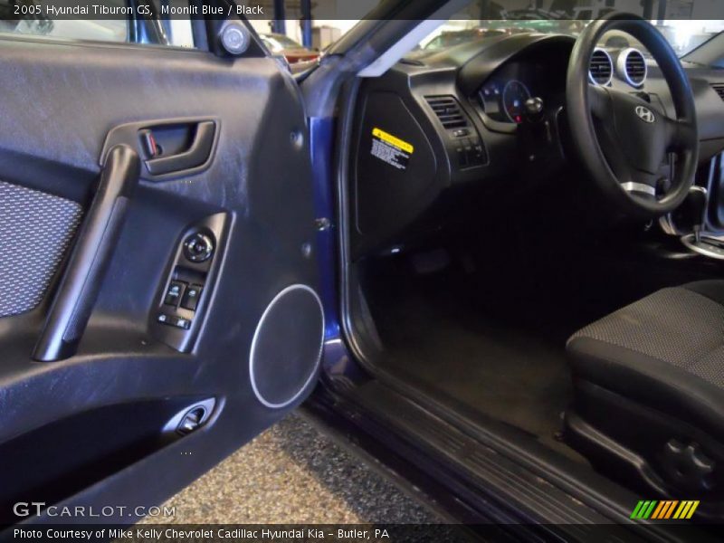 Moonlit Blue / Black 2005 Hyundai Tiburon GS