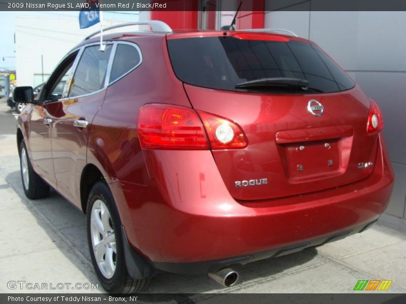 Venom Red / Black/Red 2009 Nissan Rogue SL AWD
