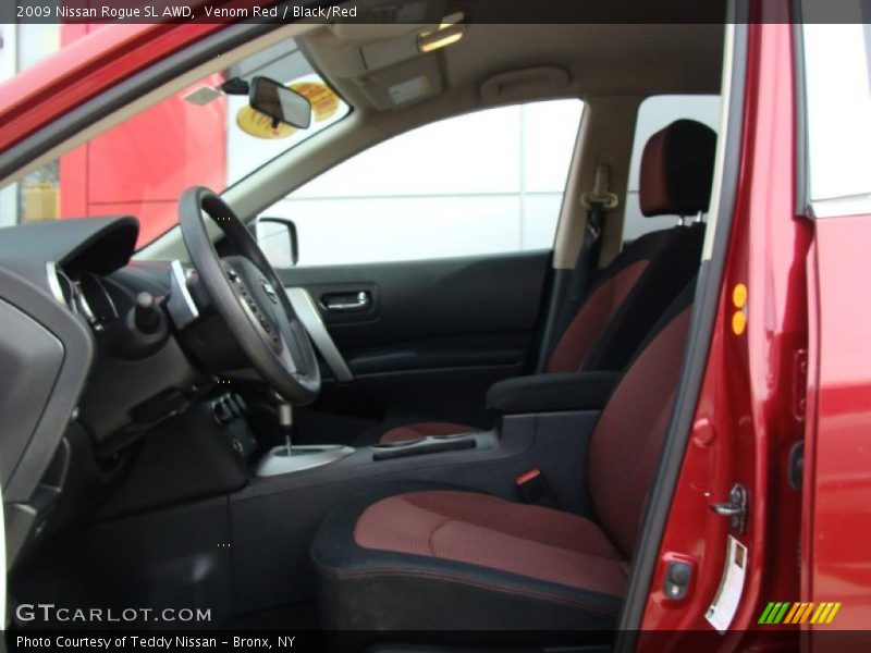 Venom Red / Black/Red 2009 Nissan Rogue SL AWD