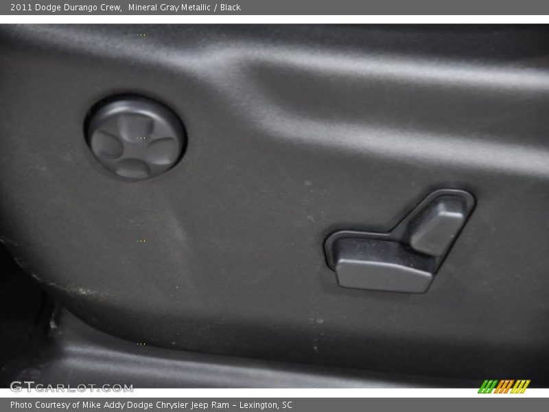 Controls of 2011 Durango Crew