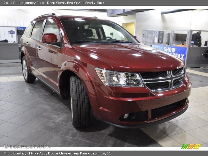 Front 3/4 View of 2011 Journey Crew