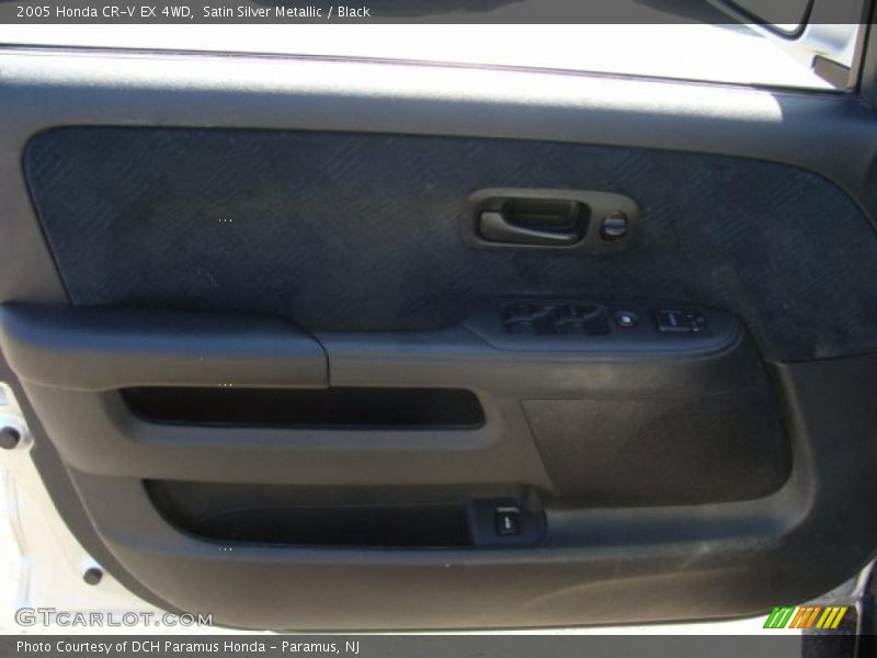 Satin Silver Metallic / Black 2005 Honda CR-V EX 4WD