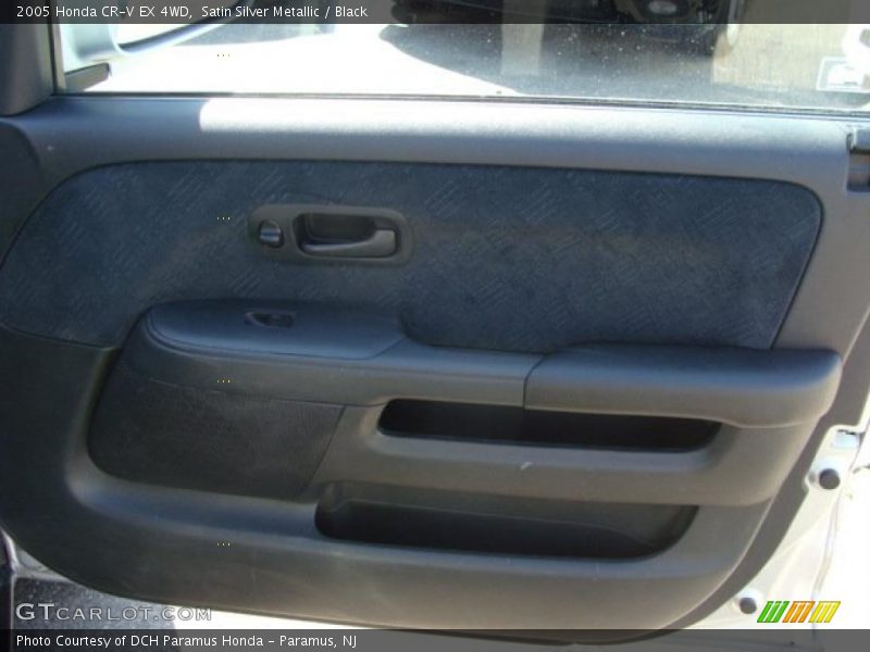 Satin Silver Metallic / Black 2005 Honda CR-V EX 4WD