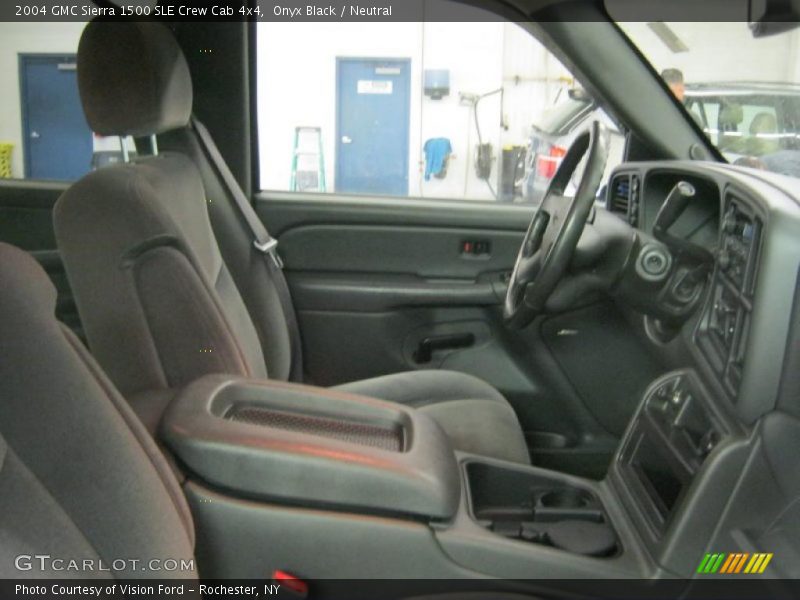 Onyx Black / Neutral 2004 GMC Sierra 1500 SLE Crew Cab 4x4