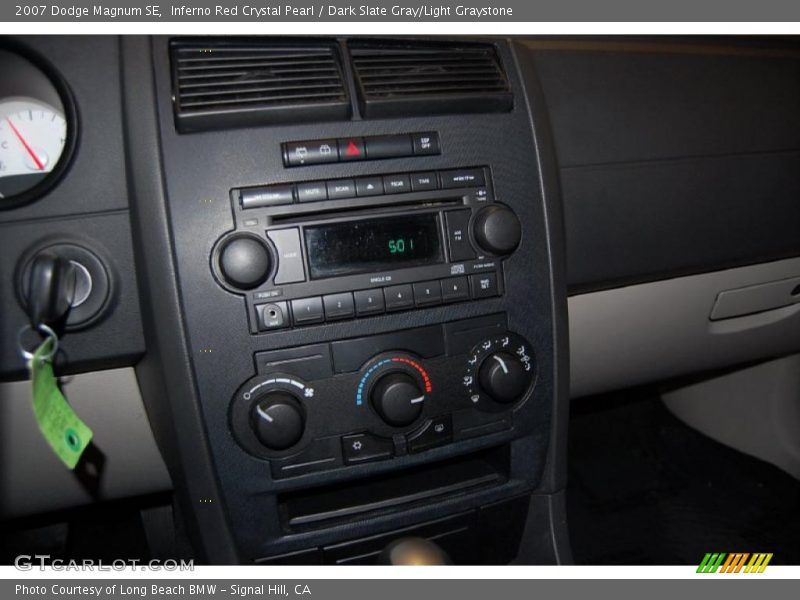 Controls of 2007 Magnum SE