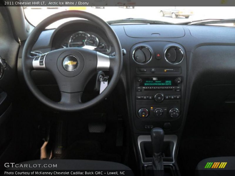 Arctic Ice White / Ebony 2011 Chevrolet HHR LT
