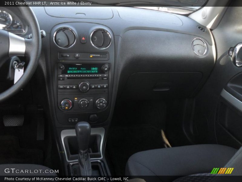 Arctic Ice White / Ebony 2011 Chevrolet HHR LT