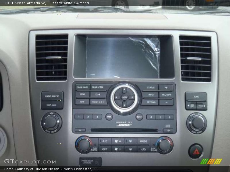 Controls of 2011 Armada SV