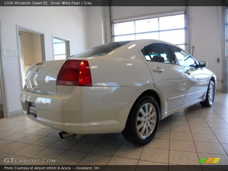 Dover White Pearl / Gray 2006 Mitsubishi Galant ES