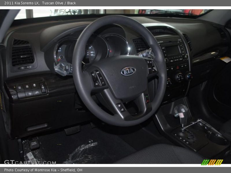 Tuscan Olive / Black 2011 Kia Sorento LX