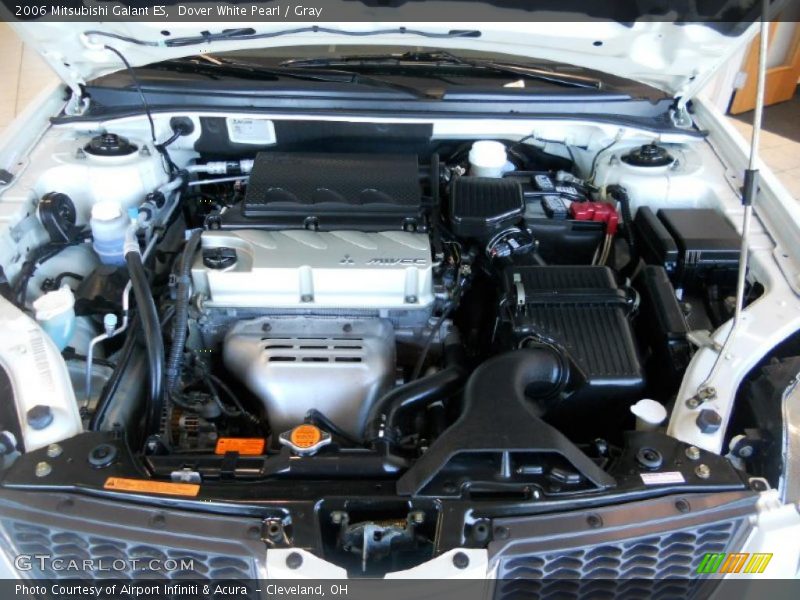 Dover White Pearl / Gray 2006 Mitsubishi Galant ES