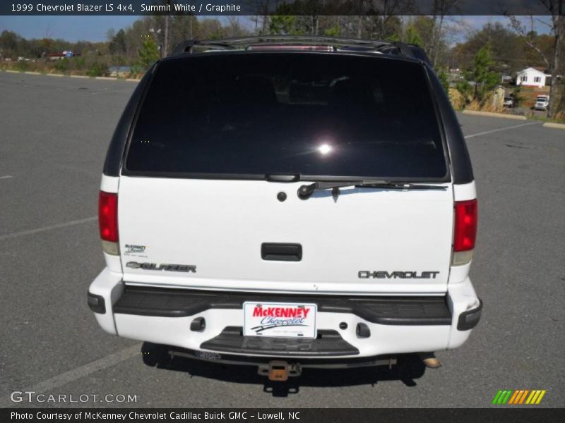 Summit White / Graphite 1999 Chevrolet Blazer LS 4x4