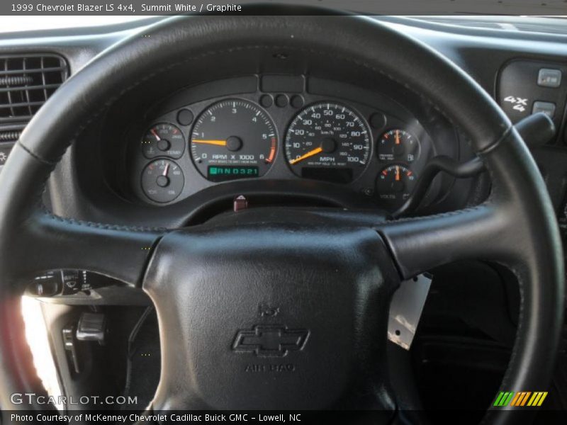 Summit White / Graphite 1999 Chevrolet Blazer LS 4x4