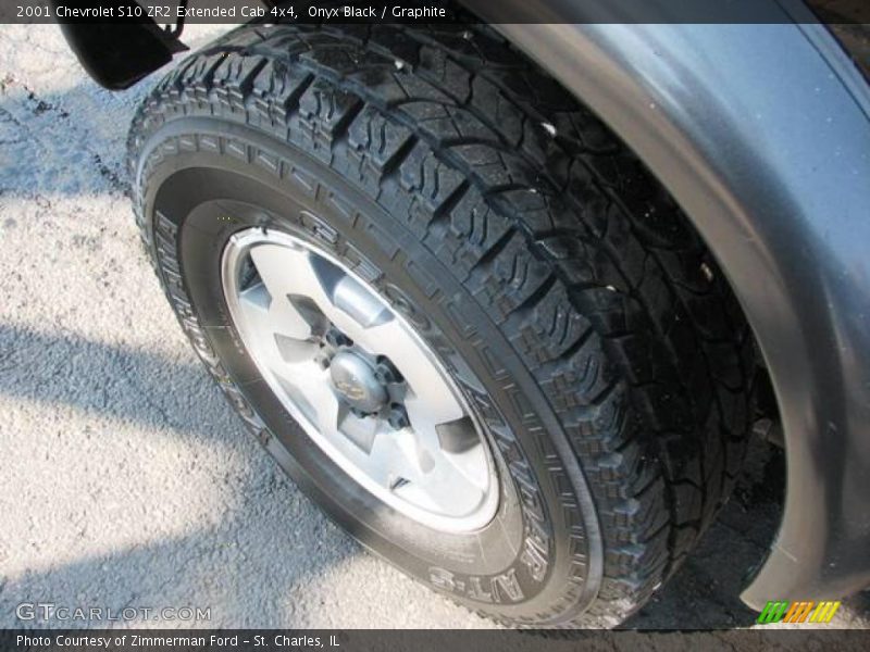 Onyx Black / Graphite 2001 Chevrolet S10 ZR2 Extended Cab 4x4