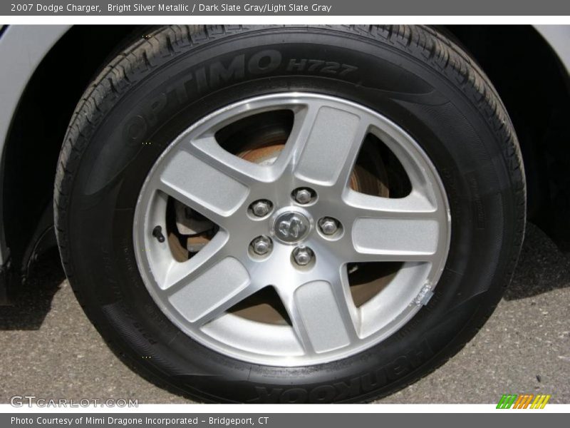Bright Silver Metallic / Dark Slate Gray/Light Slate Gray 2007 Dodge Charger
