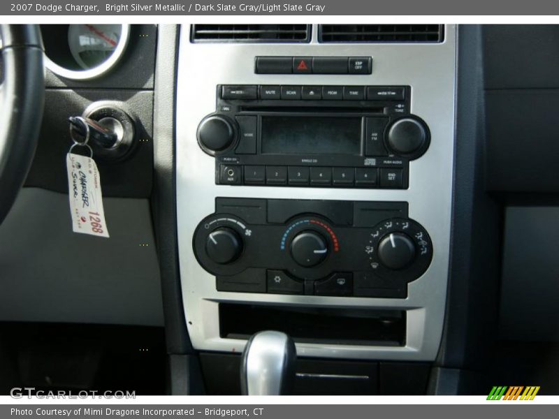 Bright Silver Metallic / Dark Slate Gray/Light Slate Gray 2007 Dodge Charger