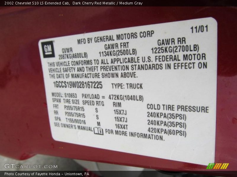 Dark Cherry Red Metallic / Medium Gray 2002 Chevrolet S10 LS Extended Cab