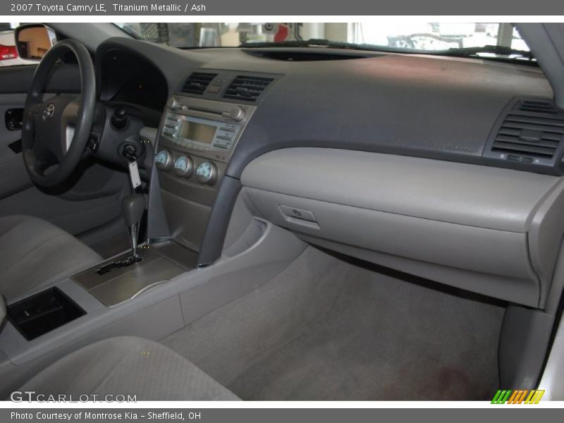Titanium Metallic / Ash 2007 Toyota Camry LE