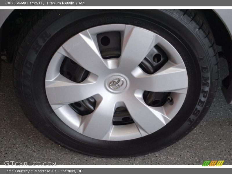 Titanium Metallic / Ash 2007 Toyota Camry LE
