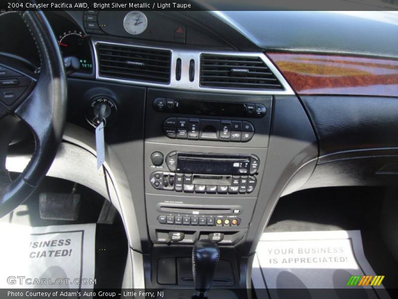 Bright Silver Metallic / Light Taupe 2004 Chrysler Pacifica AWD