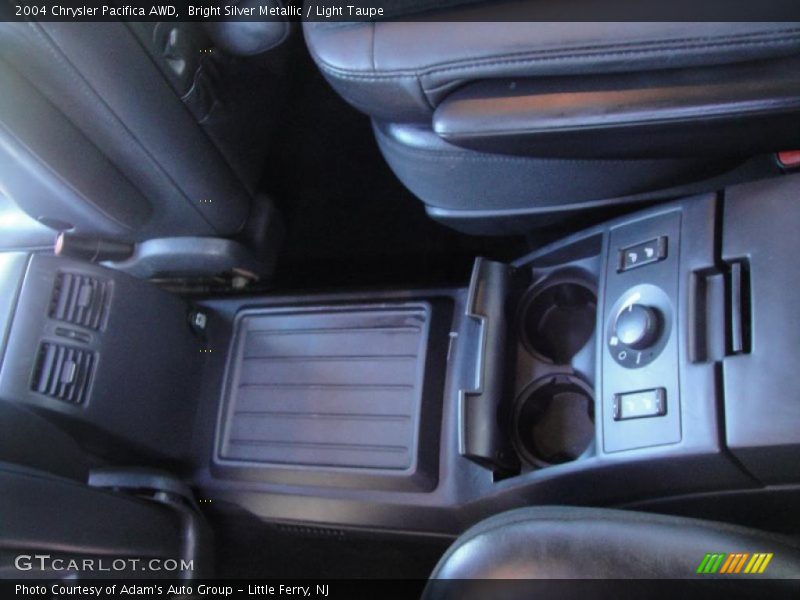 Bright Silver Metallic / Light Taupe 2004 Chrysler Pacifica AWD