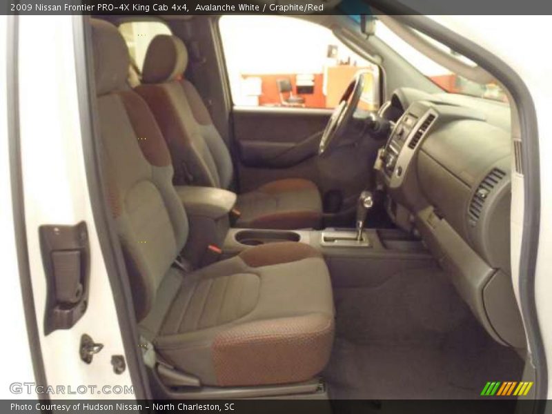 Avalanche White / Graphite/Red 2009 Nissan Frontier PRO-4X King Cab 4x4