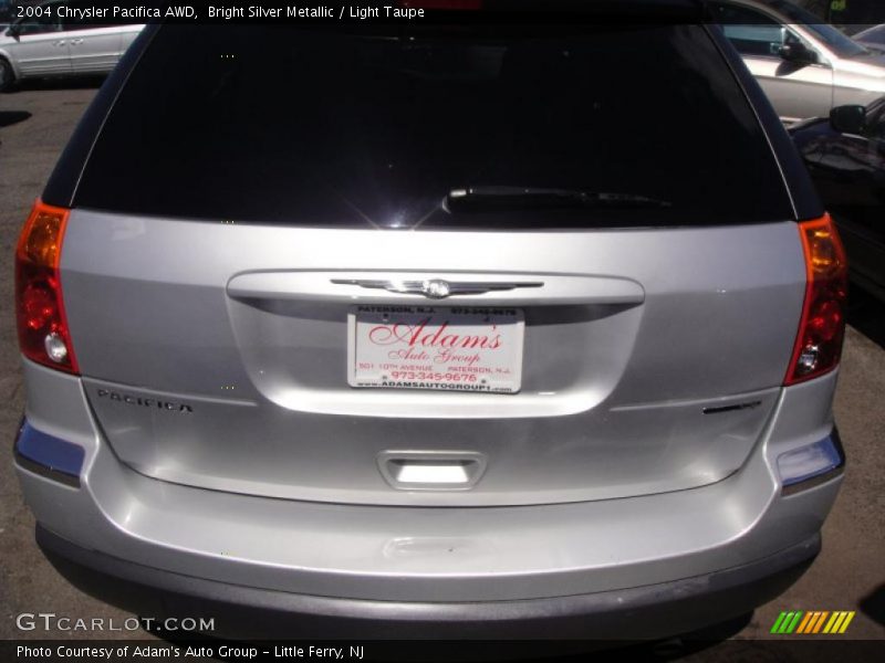 Bright Silver Metallic / Light Taupe 2004 Chrysler Pacifica AWD