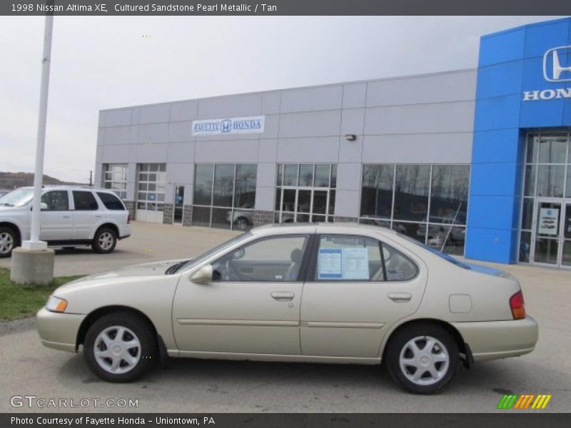 Cultured Sandstone Pearl Metallic / Tan 1998 Nissan Altima XE