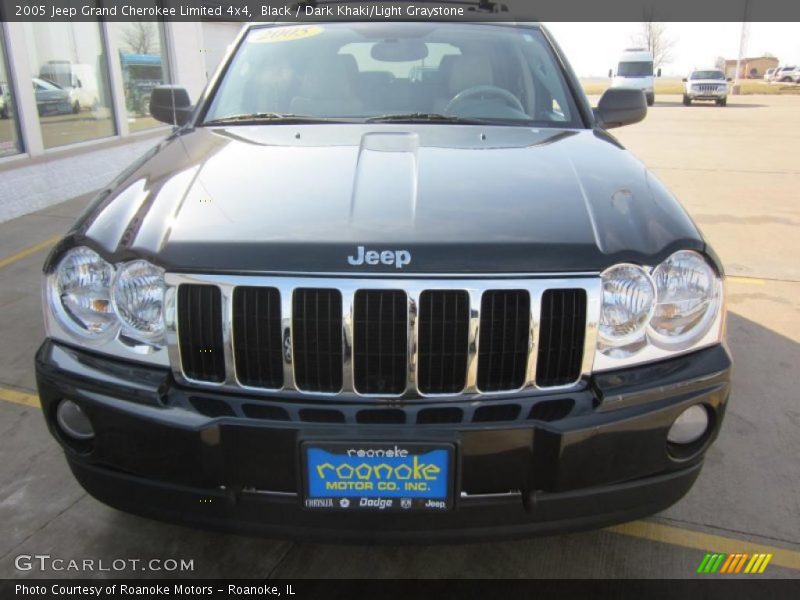 Black / Dark Khaki/Light Graystone 2005 Jeep Grand Cherokee Limited 4x4