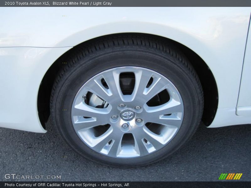Blizzard White Pearl / Light Gray 2010 Toyota Avalon XLS