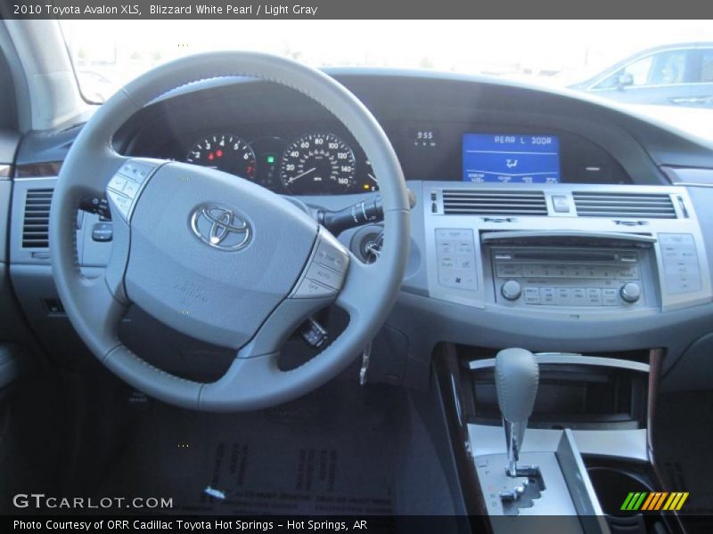 Blizzard White Pearl / Light Gray 2010 Toyota Avalon XLS