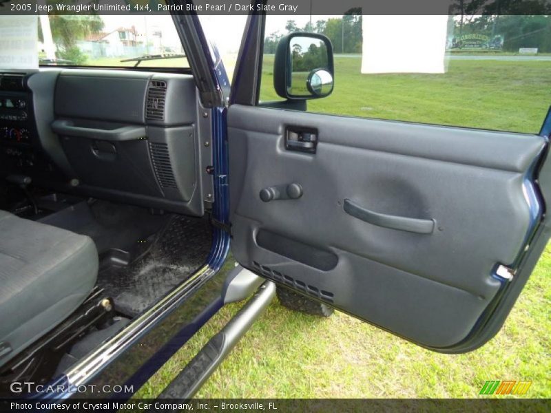 Patriot Blue Pearl / Dark Slate Gray 2005 Jeep Wrangler Unlimited 4x4
