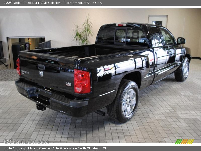 Black / Medium Slate Gray 2005 Dodge Dakota SLT Club Cab 4x4