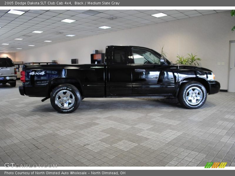 Black / Medium Slate Gray 2005 Dodge Dakota SLT Club Cab 4x4