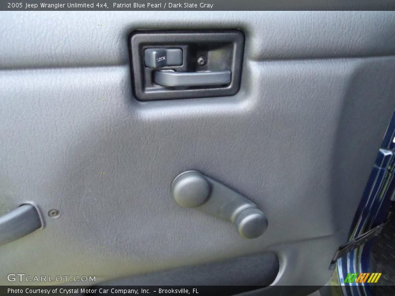 Patriot Blue Pearl / Dark Slate Gray 2005 Jeep Wrangler Unlimited 4x4