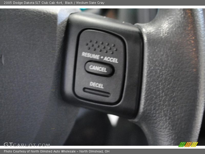Black / Medium Slate Gray 2005 Dodge Dakota SLT Club Cab 4x4