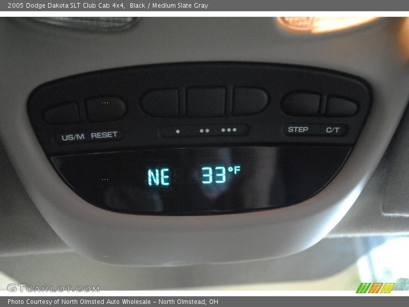Black / Medium Slate Gray 2005 Dodge Dakota SLT Club Cab 4x4