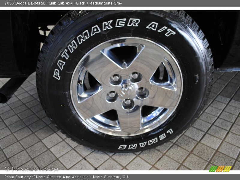 Black / Medium Slate Gray 2005 Dodge Dakota SLT Club Cab 4x4
