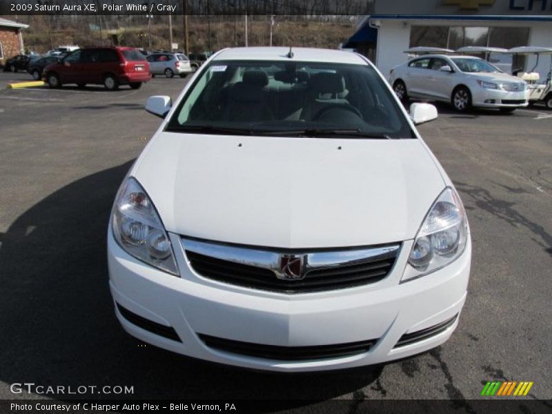 Polar White / Gray 2009 Saturn Aura XE