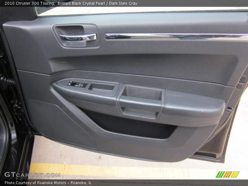 Brilliant Black Crystal Pearl / Dark Slate Gray 2010 Chrysler 300 Touring