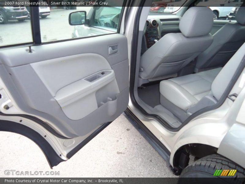 Silver Birch Metallic / Shale Grey 2007 Ford Freestyle SEL