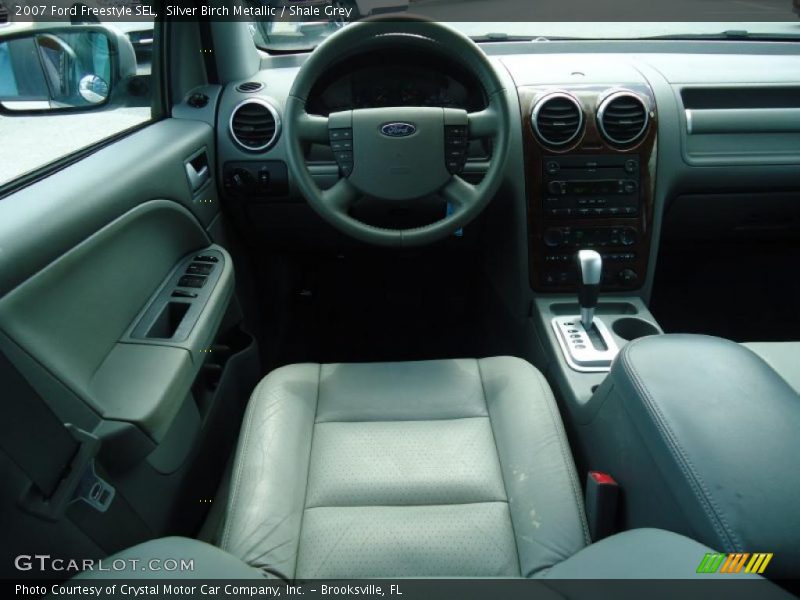  2007 Freestyle SEL Shale Grey Interior